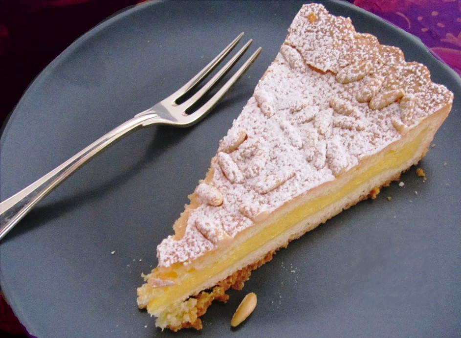 Torta della nonna